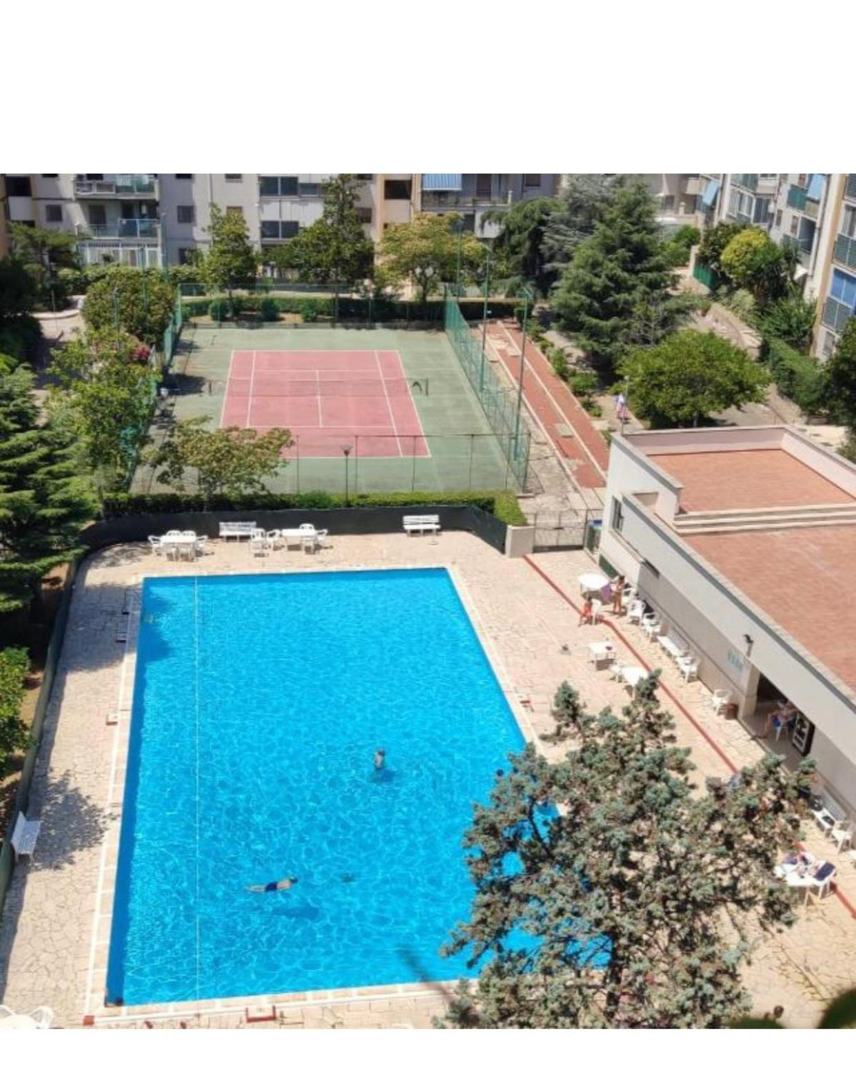 ברינדיזי Luxus P4T Family 3 Bedroom With Pool, Tennis Court And Sauna מראה חיצוני תמונה